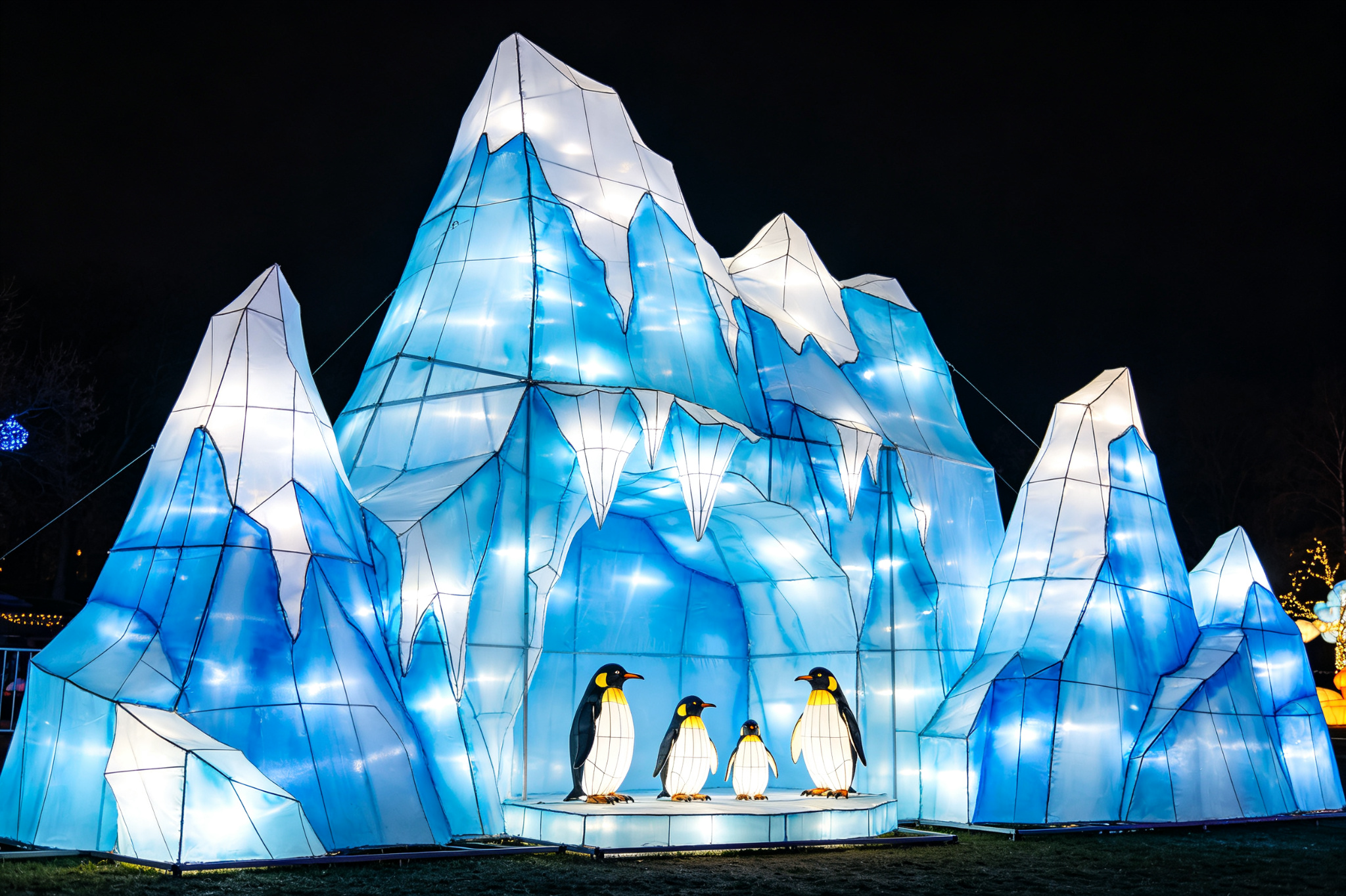 Communication Tips for Working with Chinese Lantern Festival