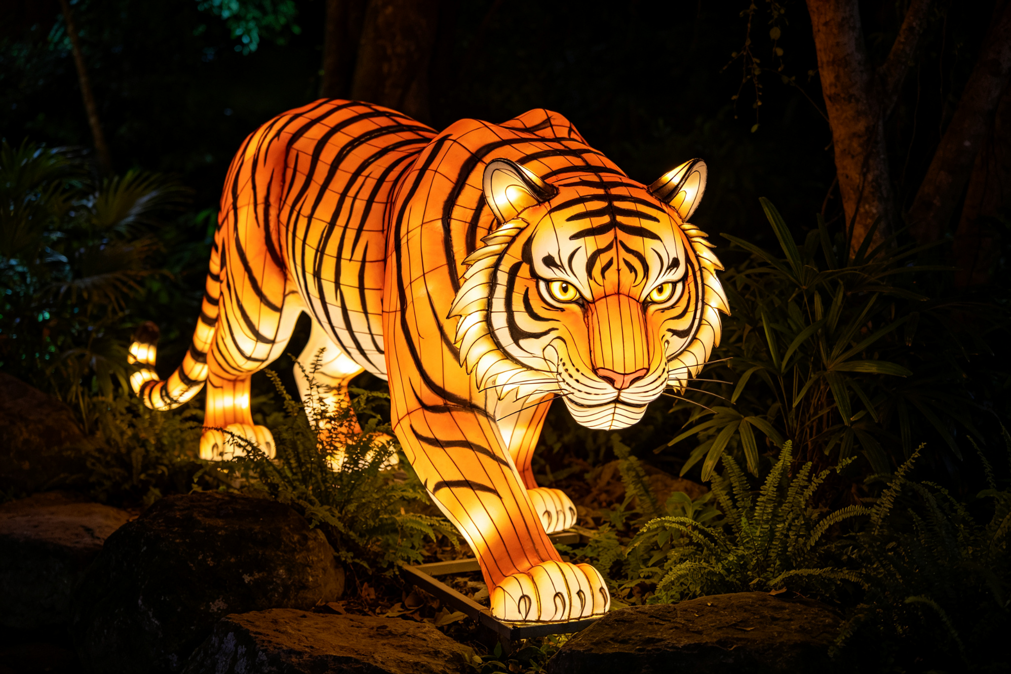 Securing Sponsorships for Your Chinese Lantern Show